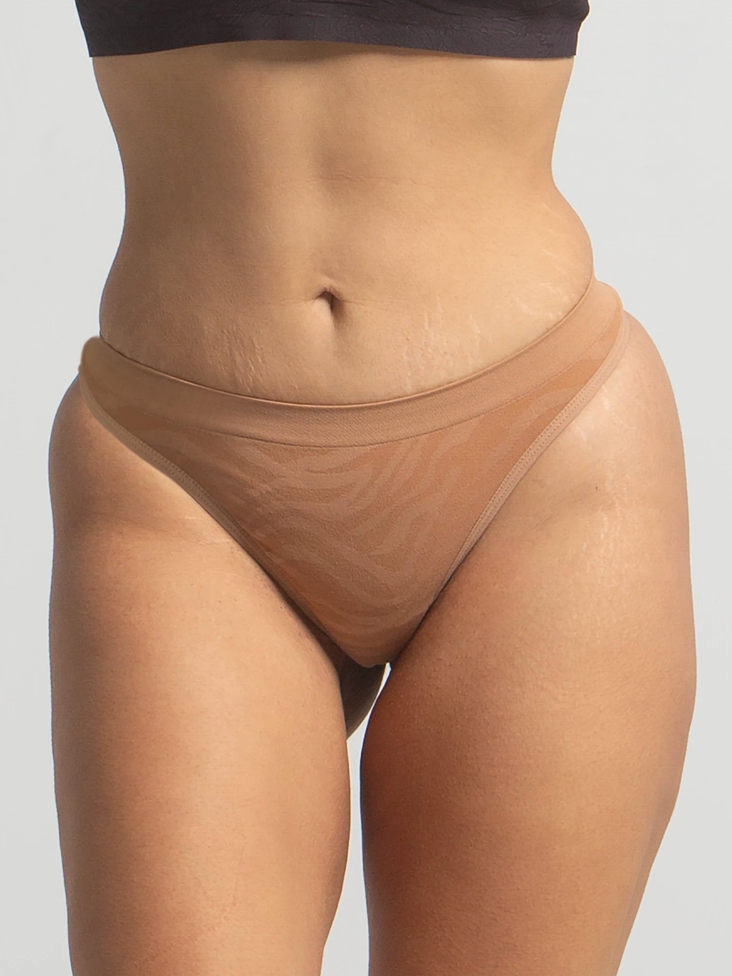 Eve Chantelle Smooth Touch Seamless String