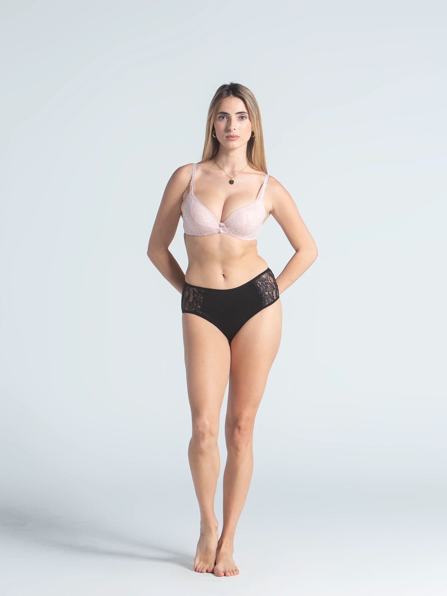 Eve Chantelle Seamless Wireless Push-Up Bra