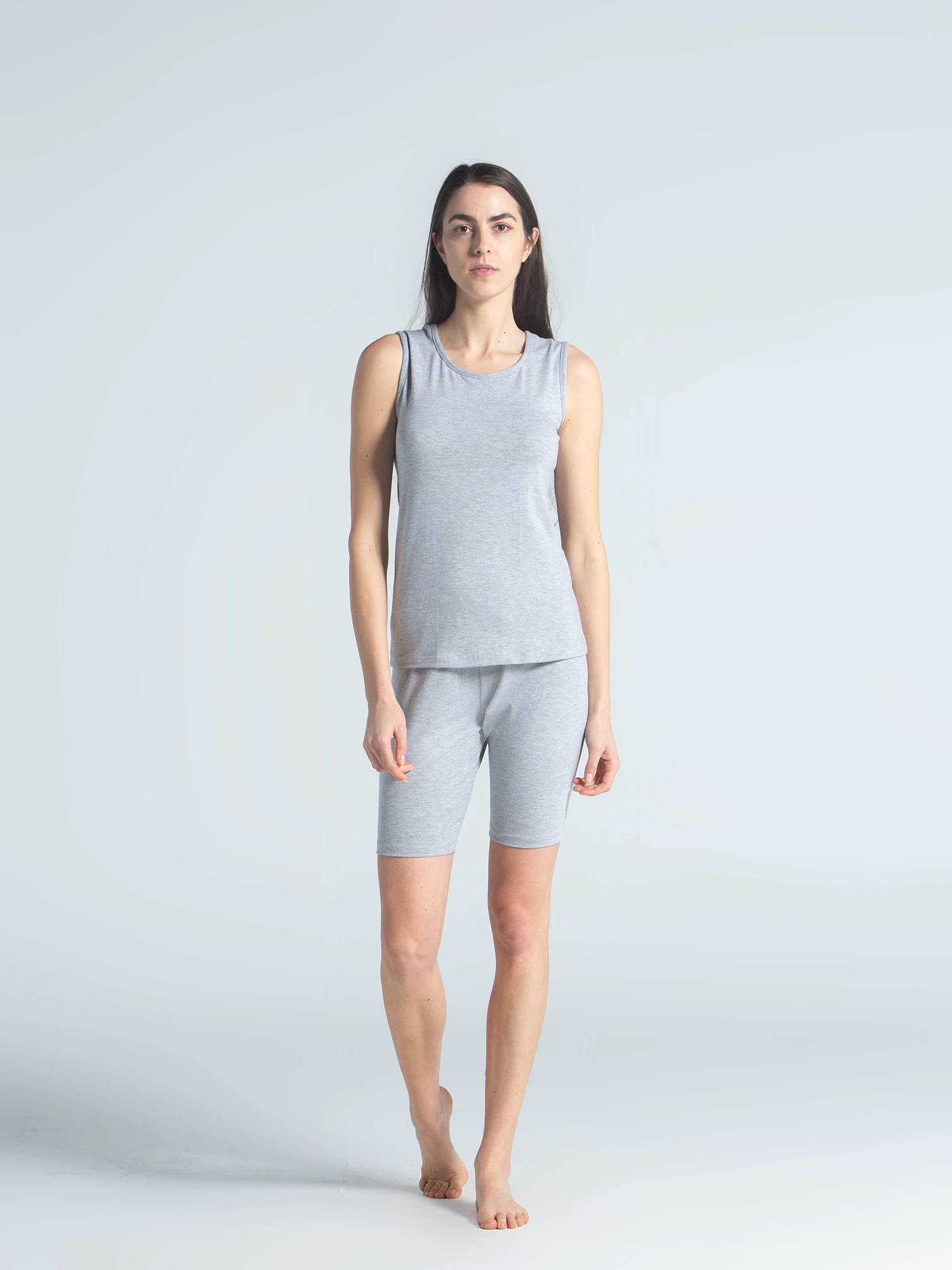 تانك توب "Bold" باللون الأسود