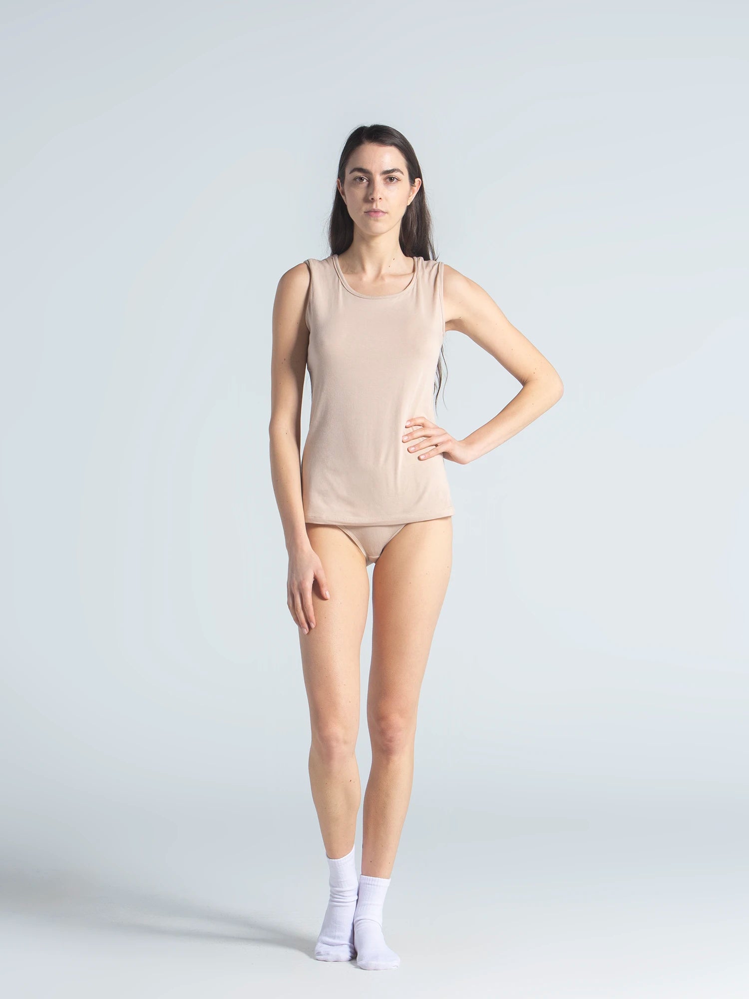 تانك توب "Bold" باللون الأسود