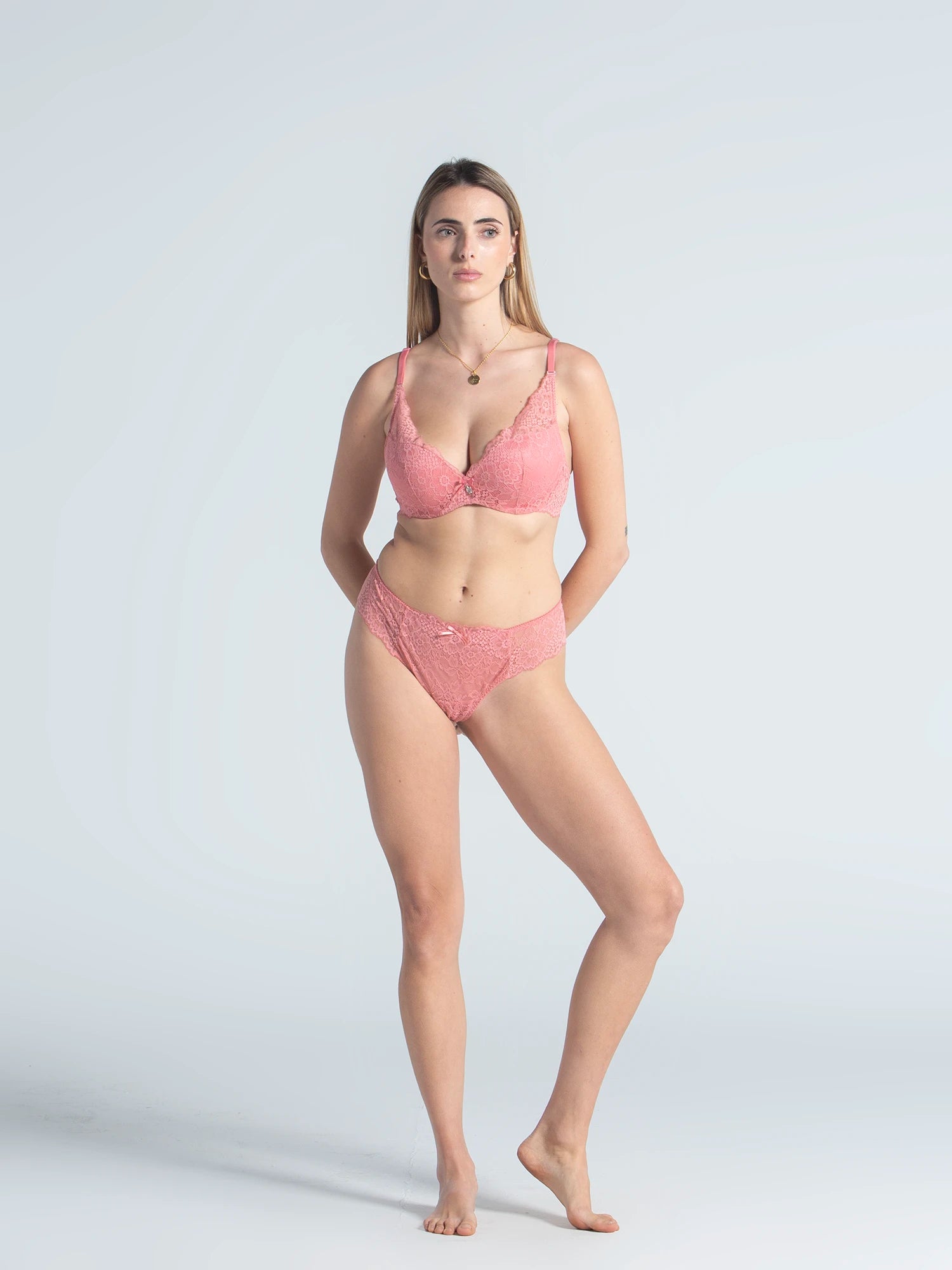 Eve Chantelle Elegant Lace Lingerie Set