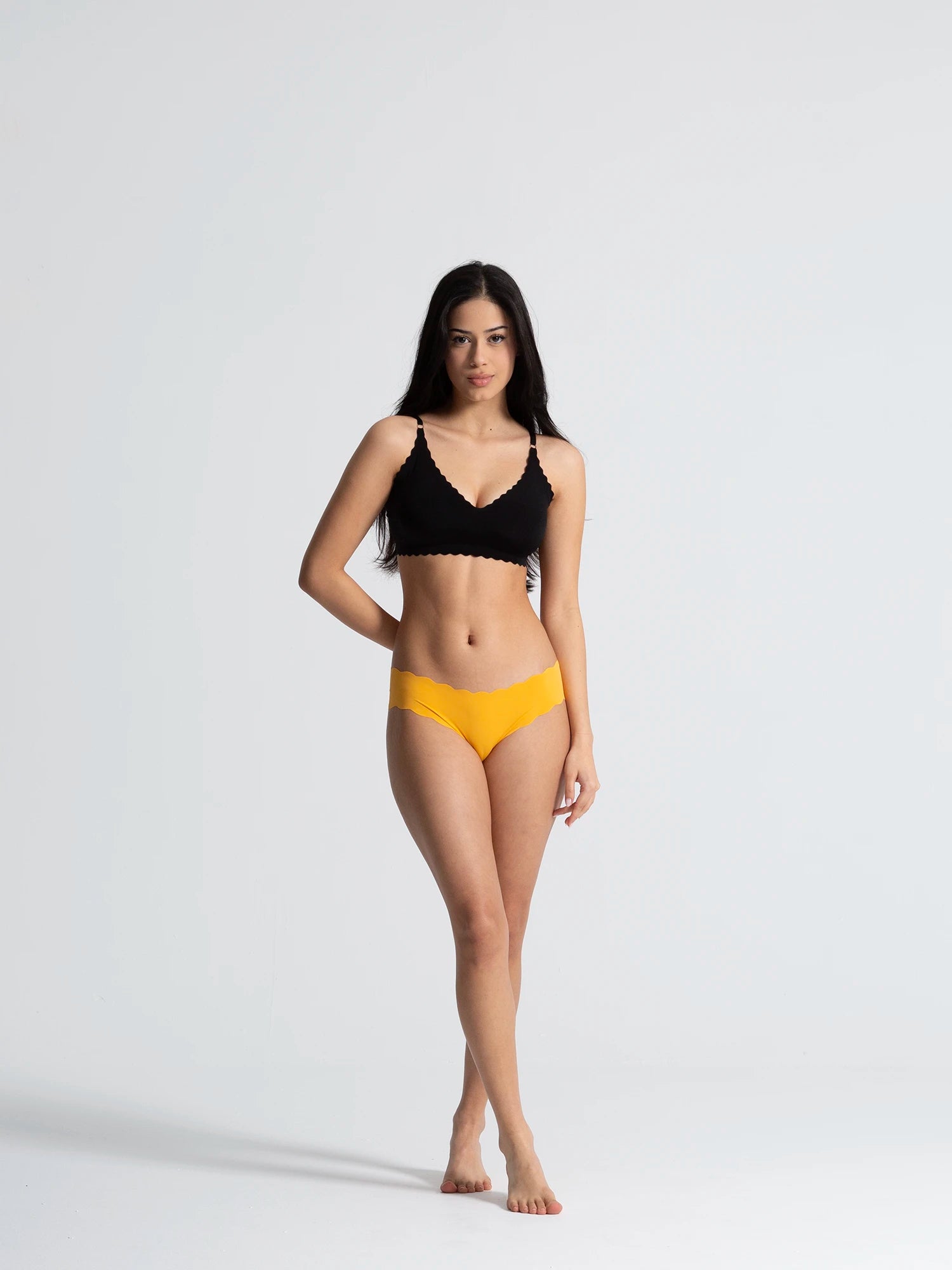 Seamless Hipster V-Shape Bikini