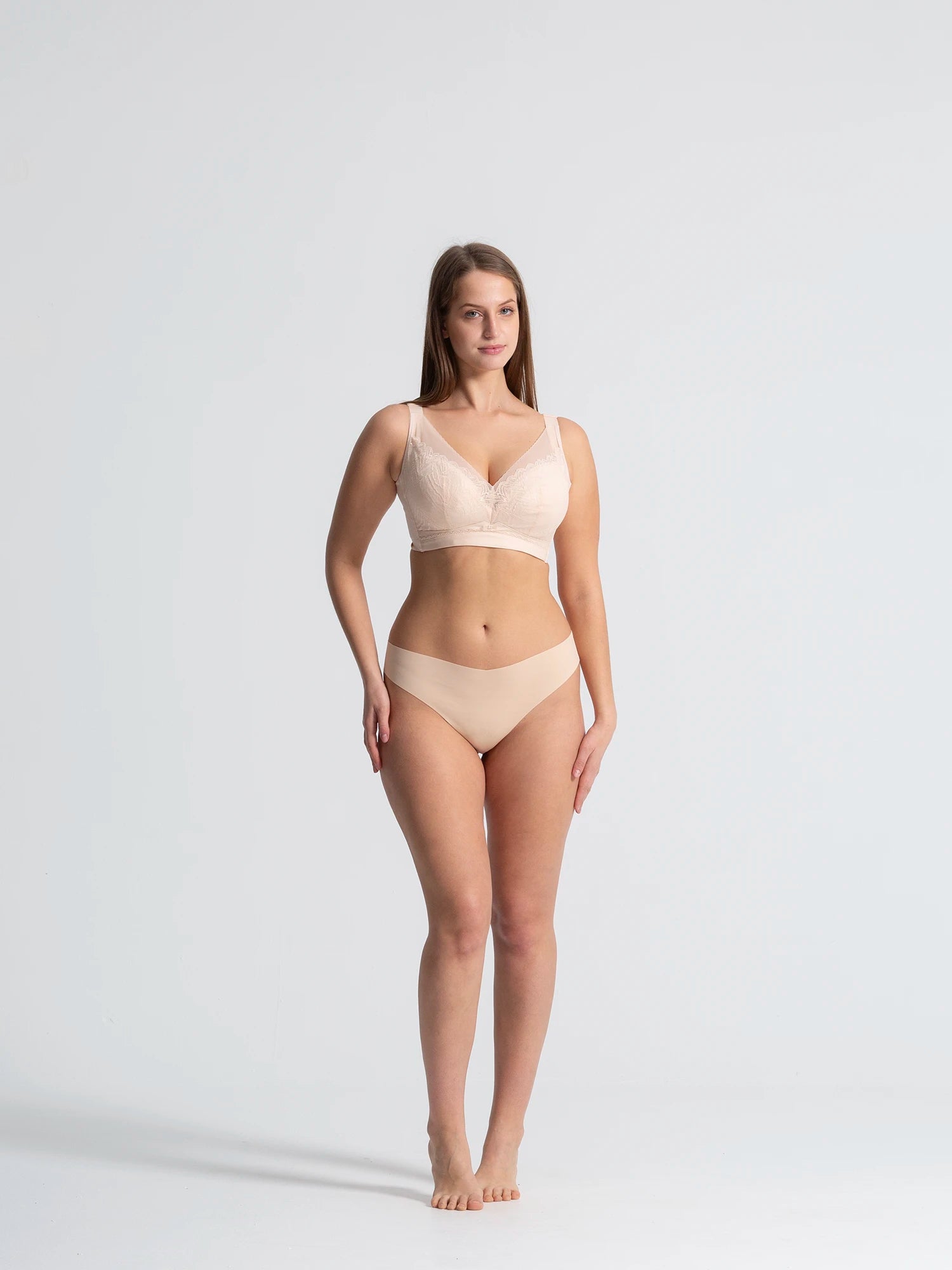 Seamless Silhouette Thong