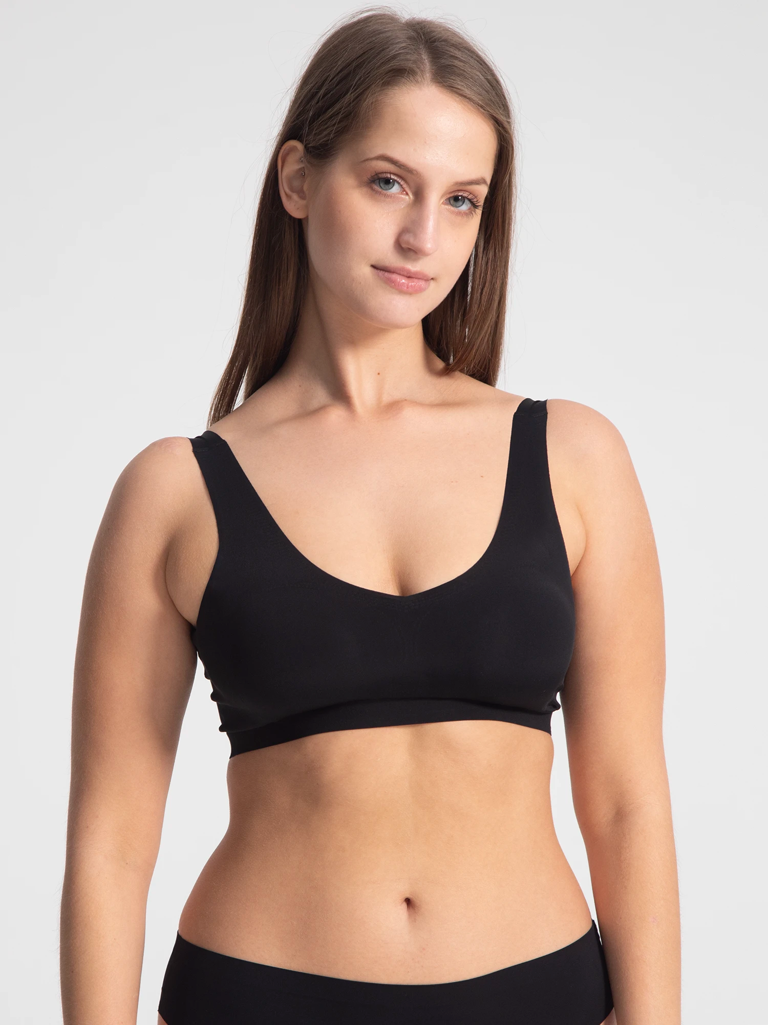 Eve Chantelle Seamless Bralette