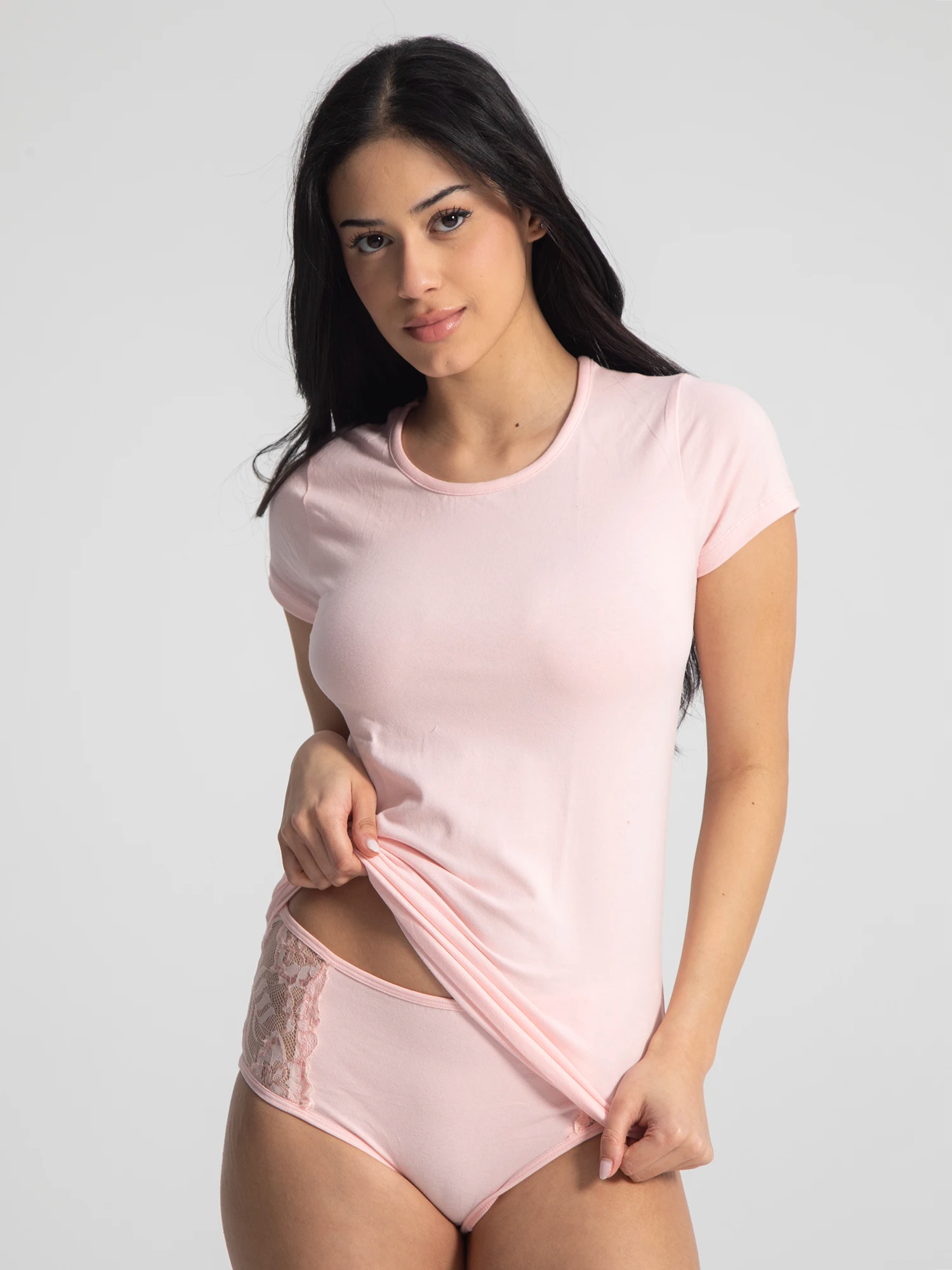 Chantelle's everyday half-sleeve t-shirt