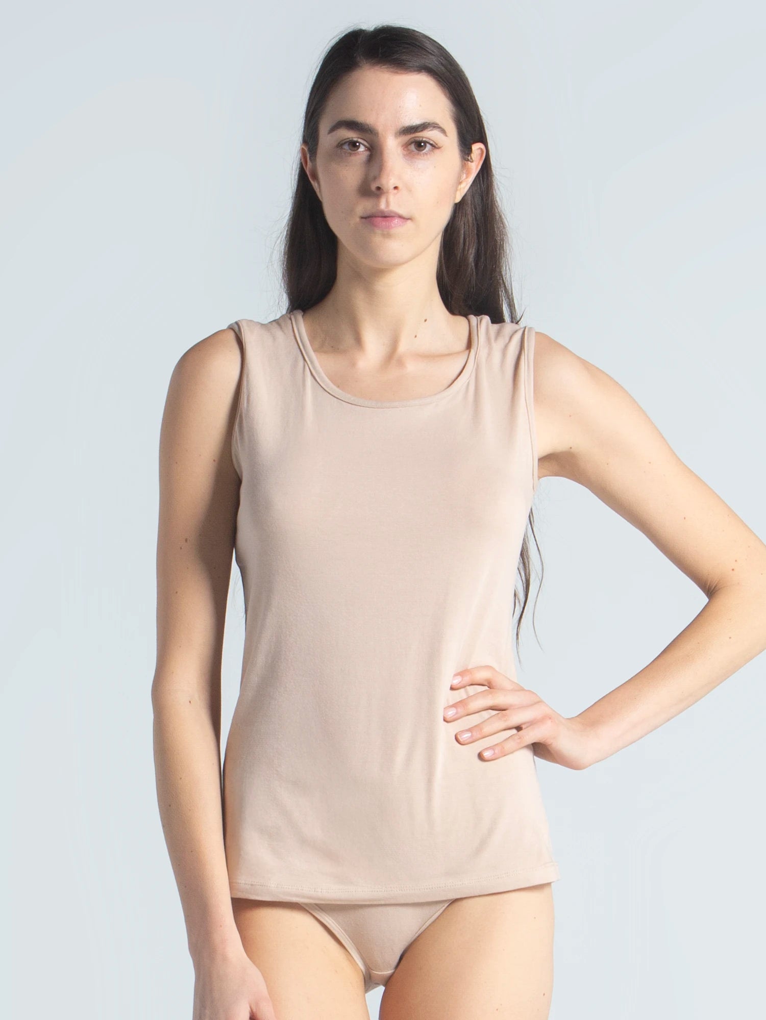 تانك توب "Bold" باللون الأسود