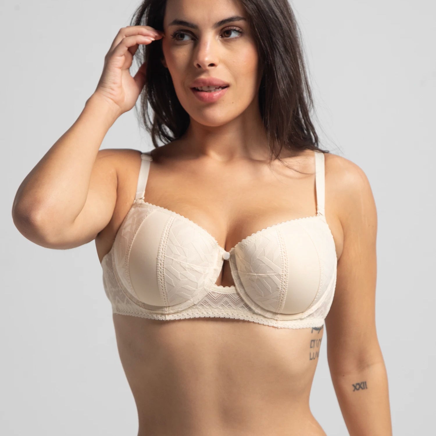 Eve Chantelle Elegant Lace Balconette Bra