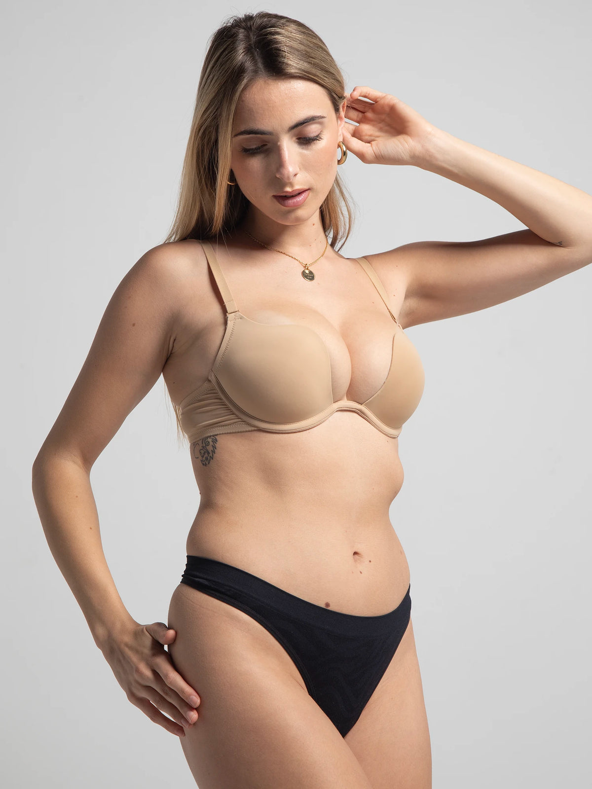 Eve Chantelle Deep V Push-Up Bra