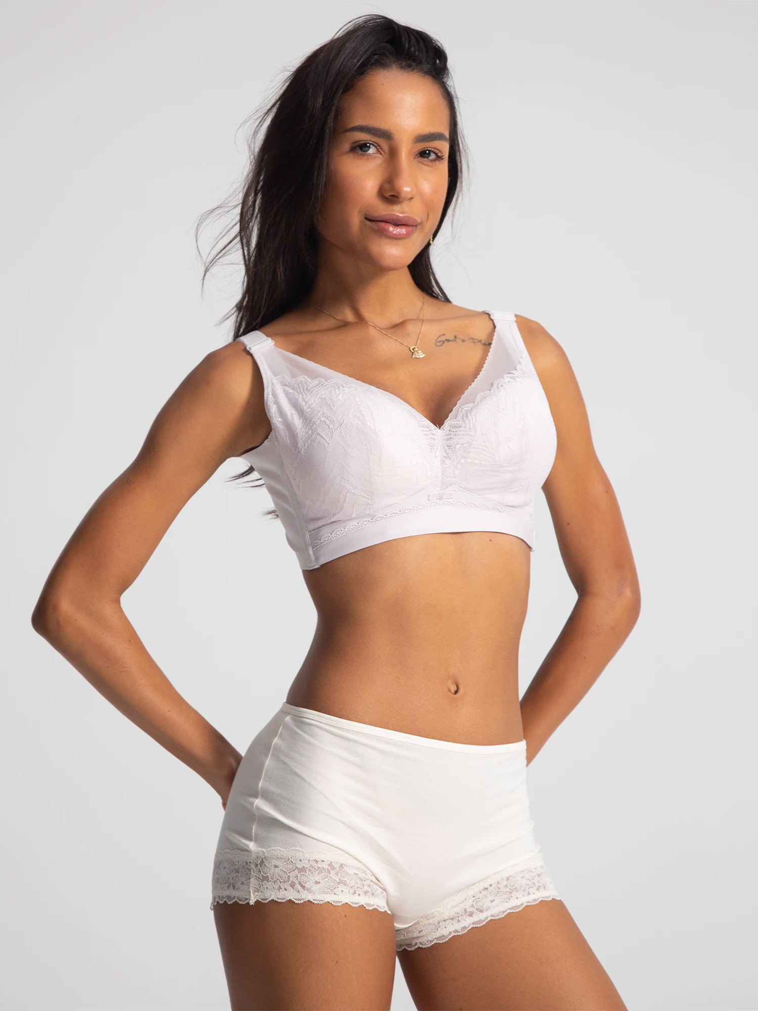 Eve Chantelle Lift Lace Support Bra
