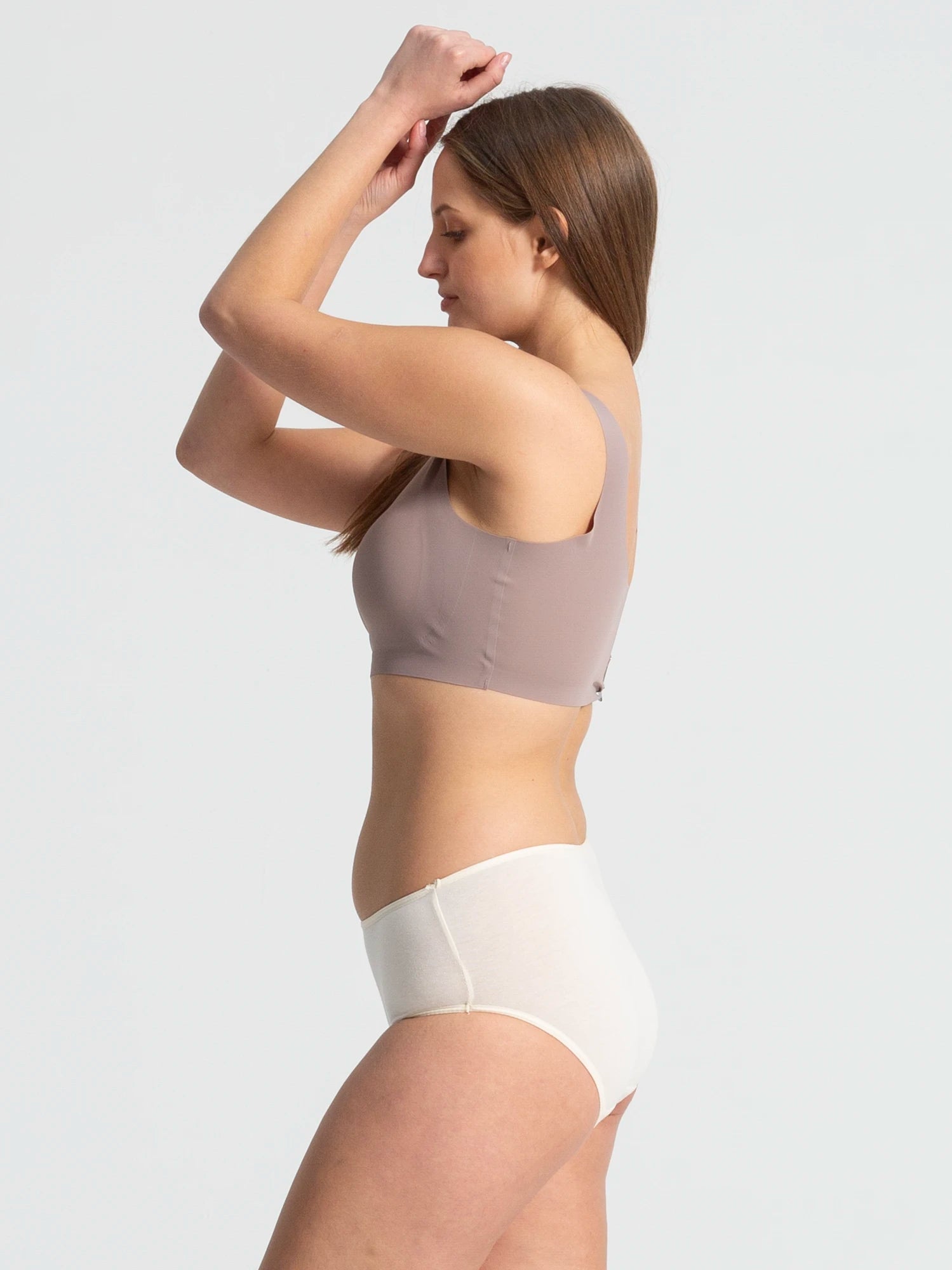 Eve Chantelle Seamless Bralette