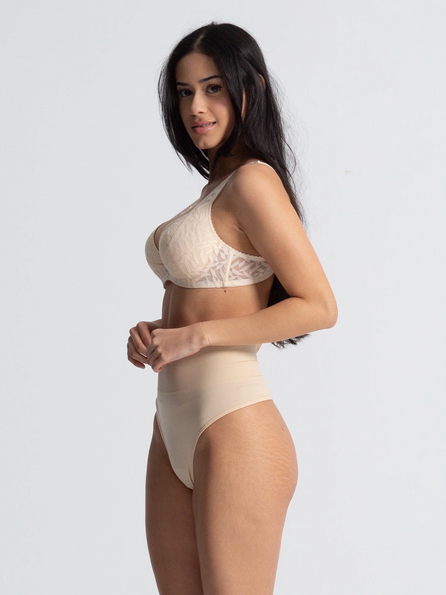 Eve Chantelle Seamless Wireless Push-Up Bra