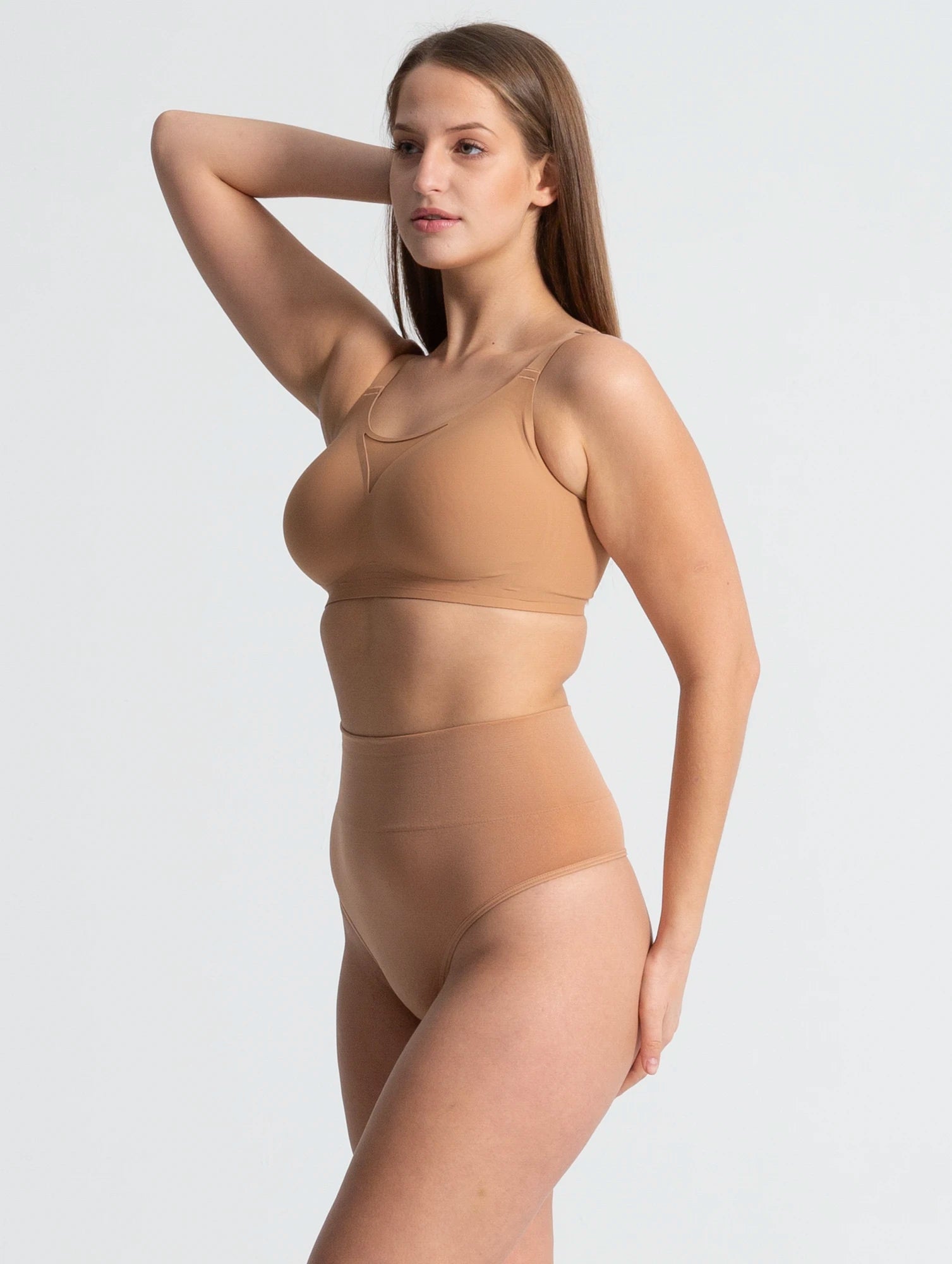 Eve Chantelle Seamless Mesh-Trim Bonded Bralette