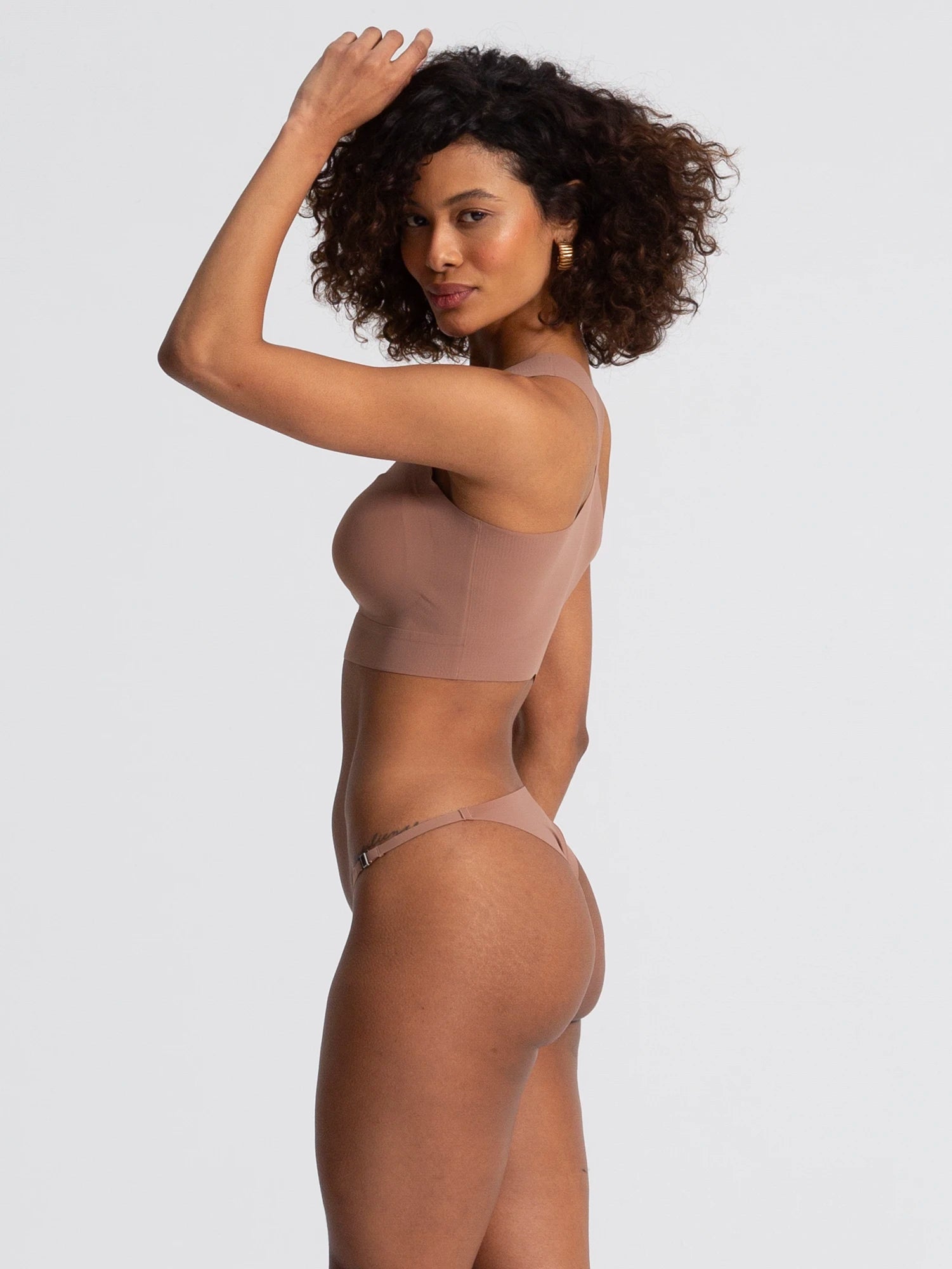 Eve Chantelle Invisi-Smooth Racerback Comfort Bra