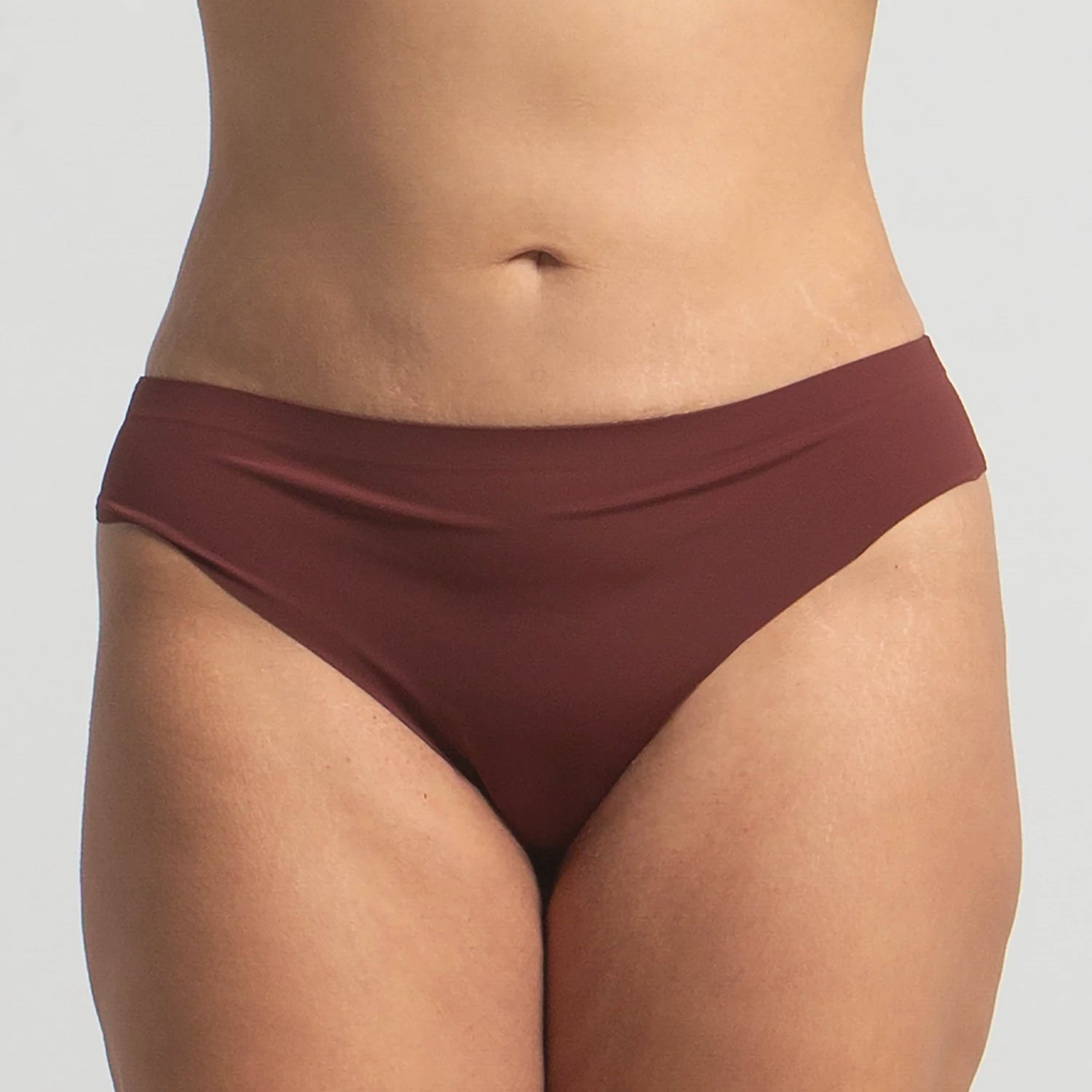 Seamless Elegance Thong