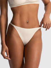 Seamless Everyday G-String Comfort