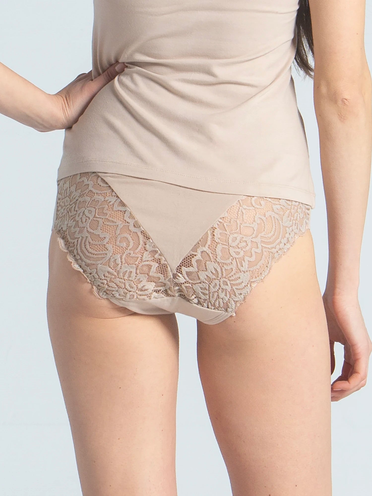 Seamless Transparent Slip