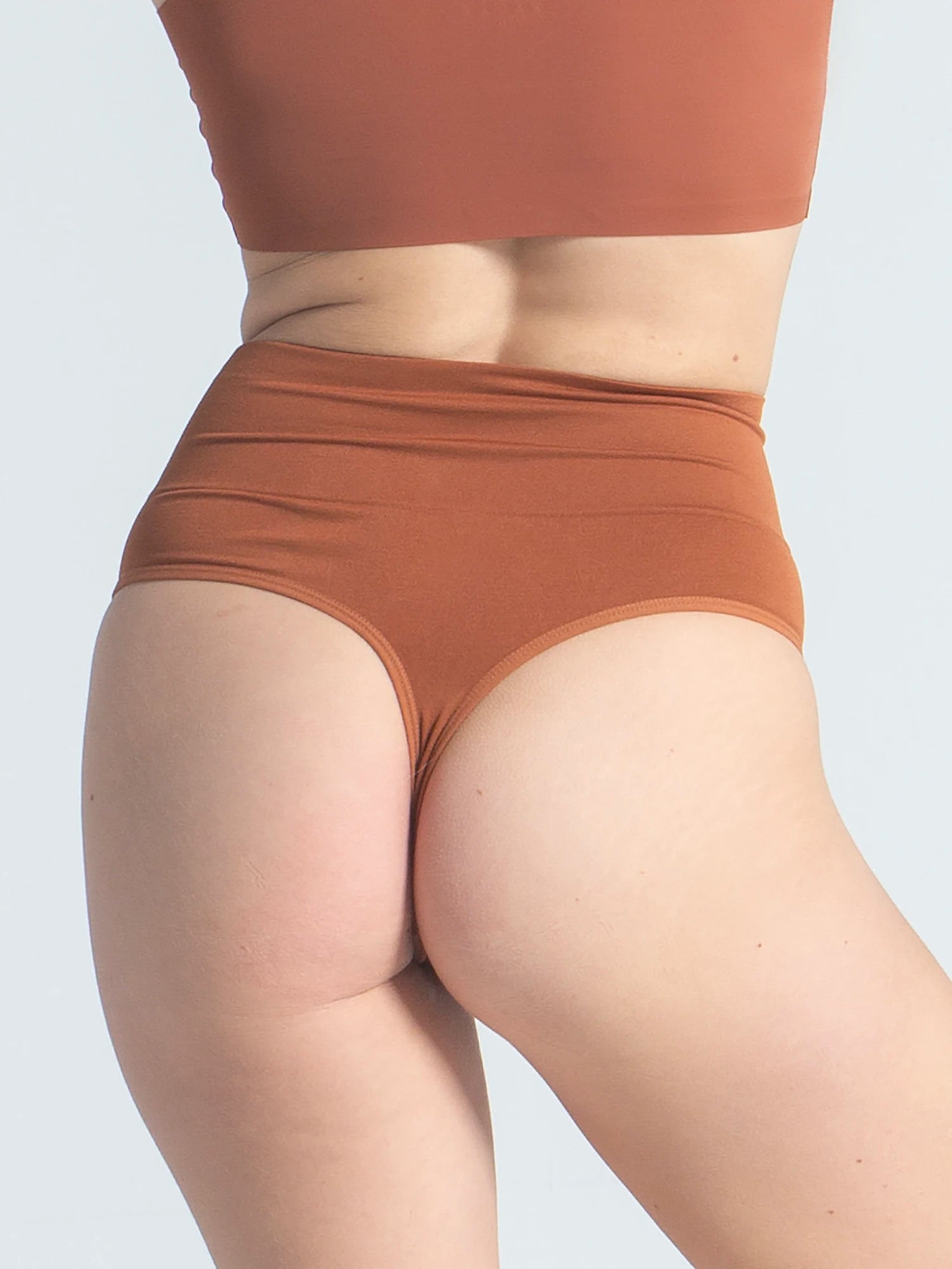 Eve Chantelle Shape Fit High Waist Thong