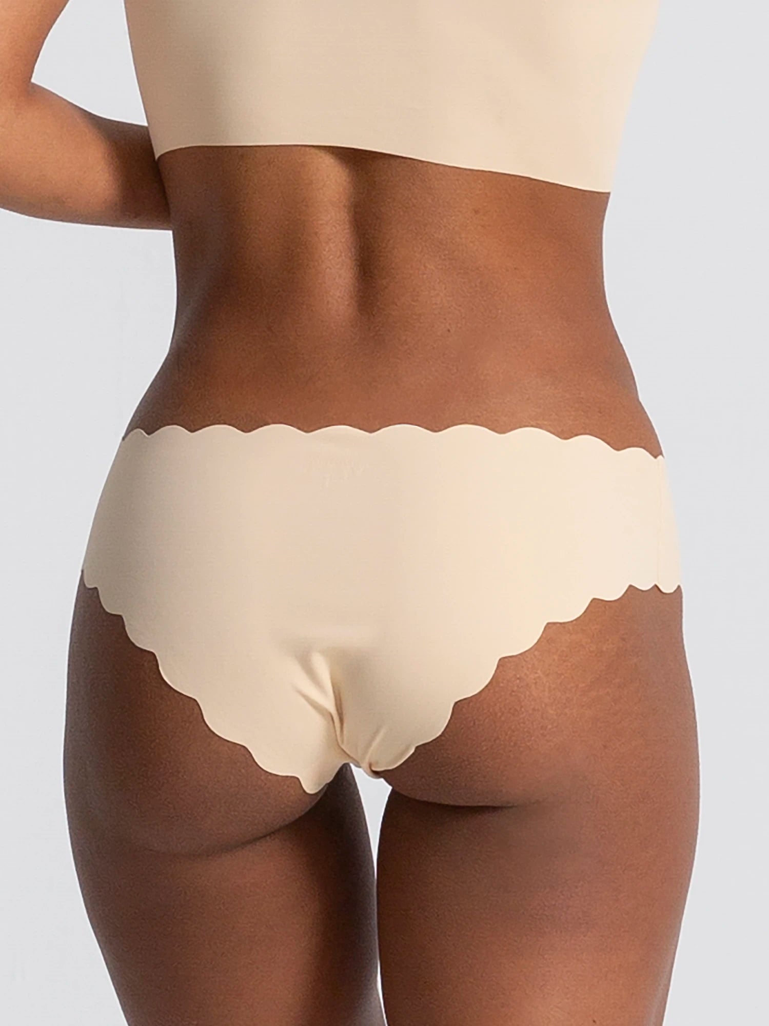 Seamless Hipster V-Shape Bikini