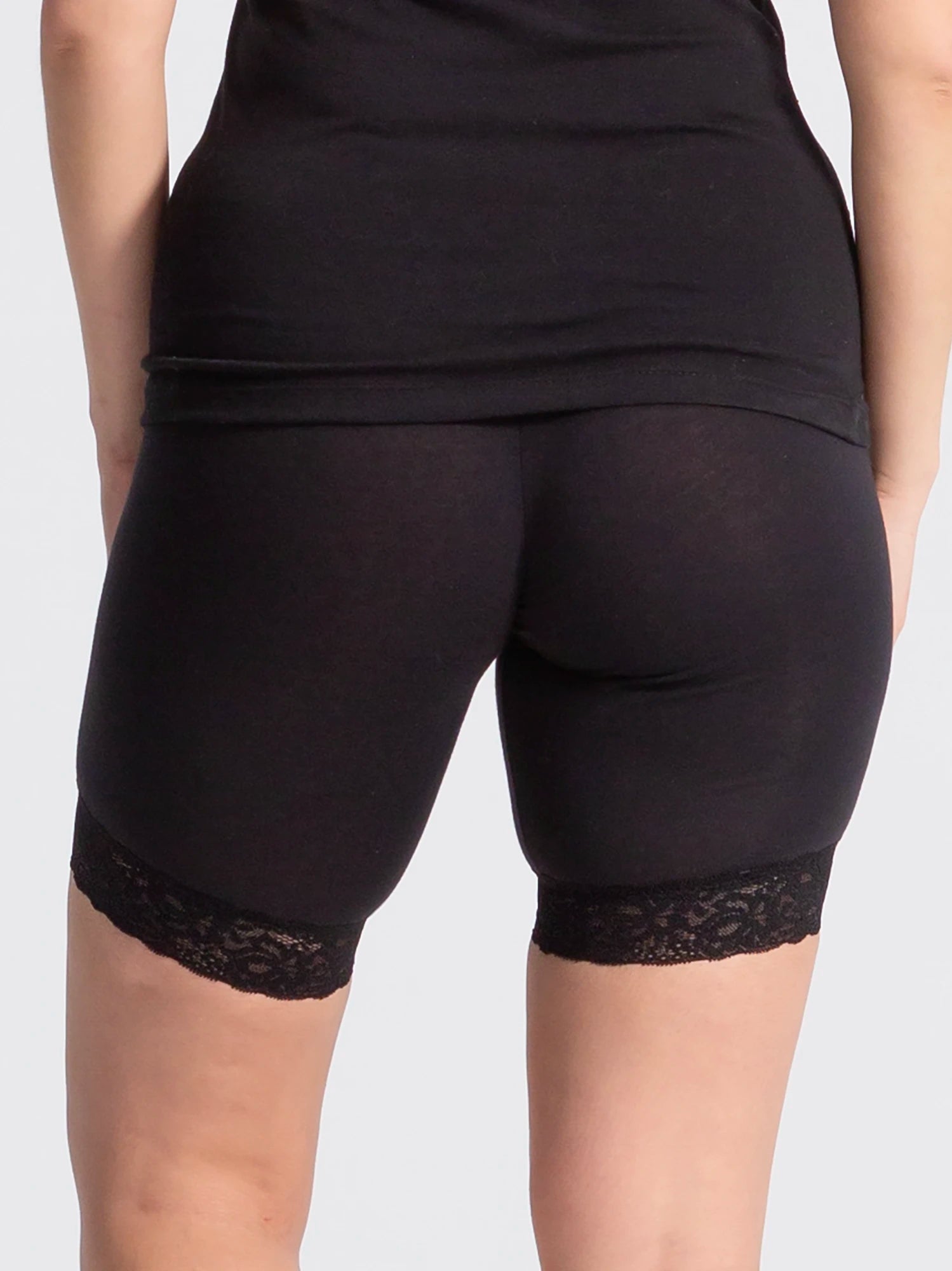 Chantelle's Lacy Biker Shorts