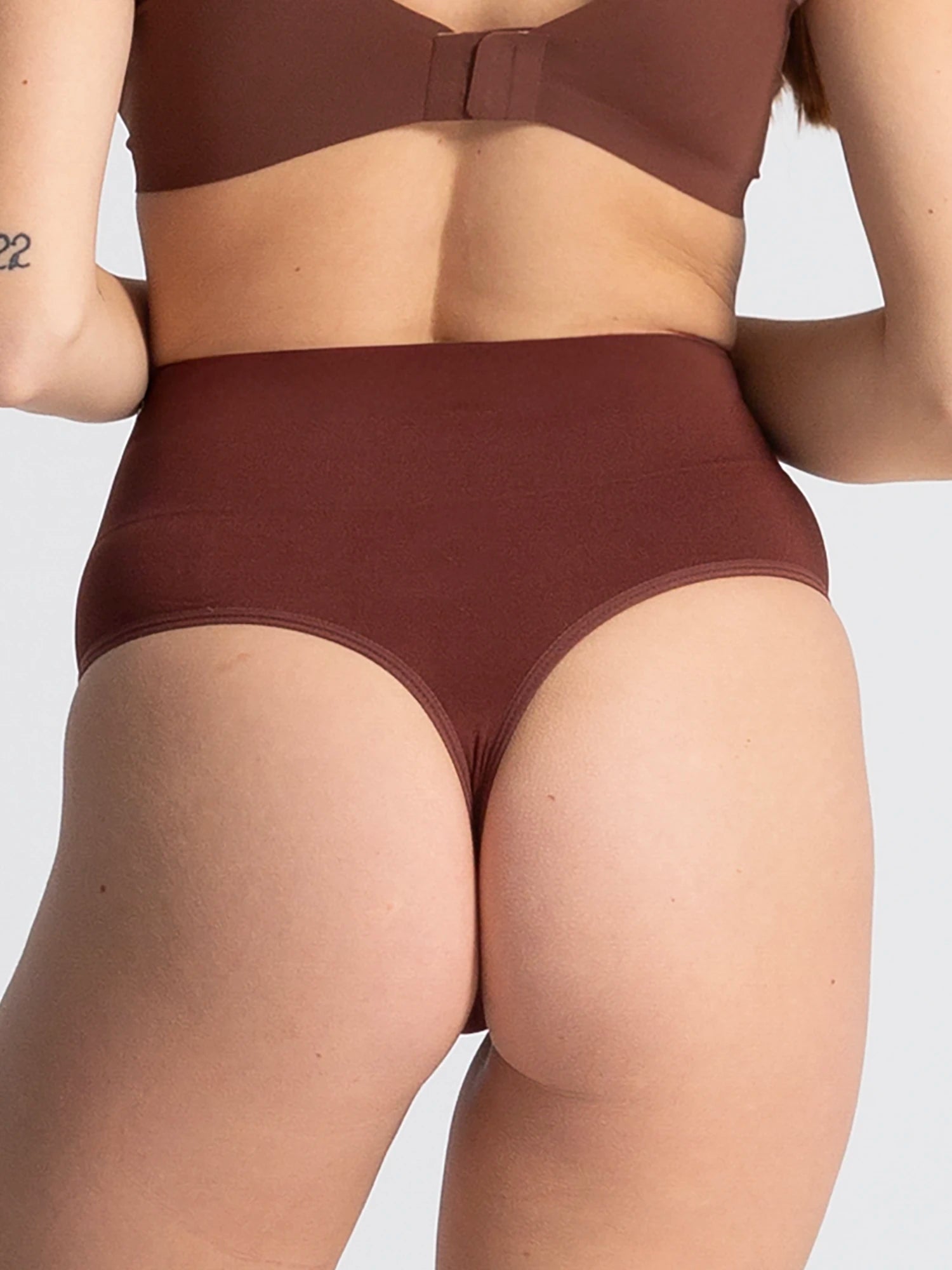 Eve Chantelle Shape Fit High Waist Thong