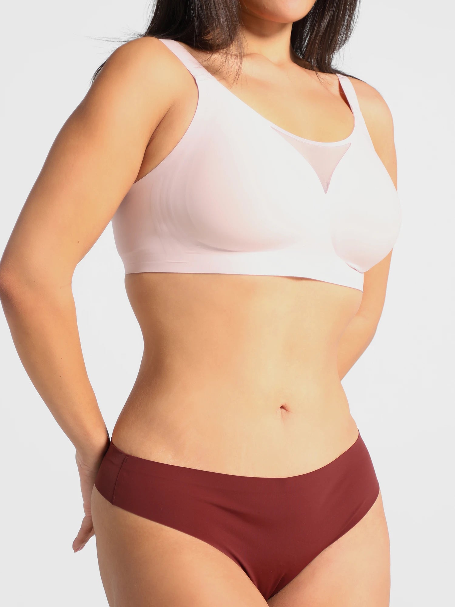 Eve Chantelle Seamless Mesh-Trim Bonded Bralette