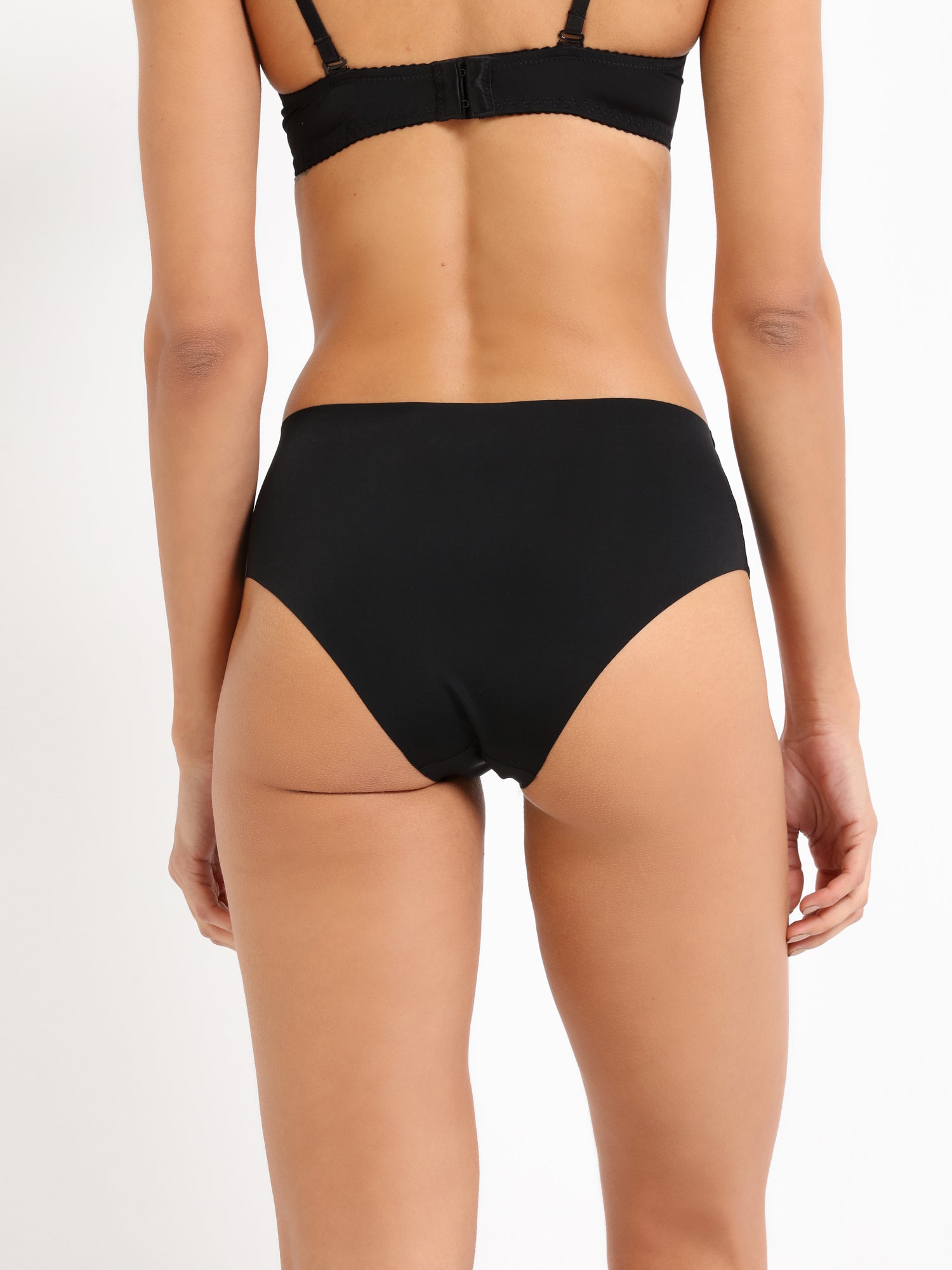 Seamless Luxe High-Waist Briefs