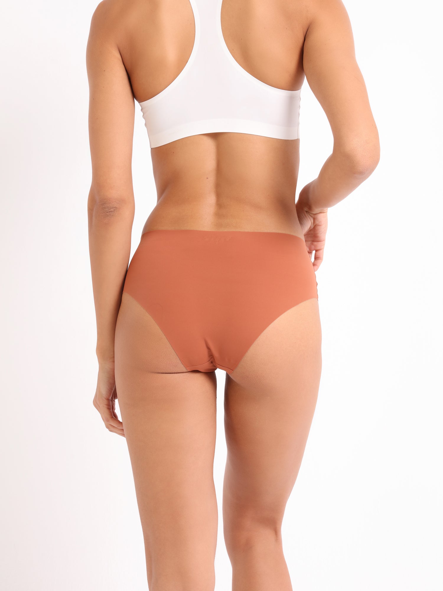 Seamless Luxe High-Waist Briefs