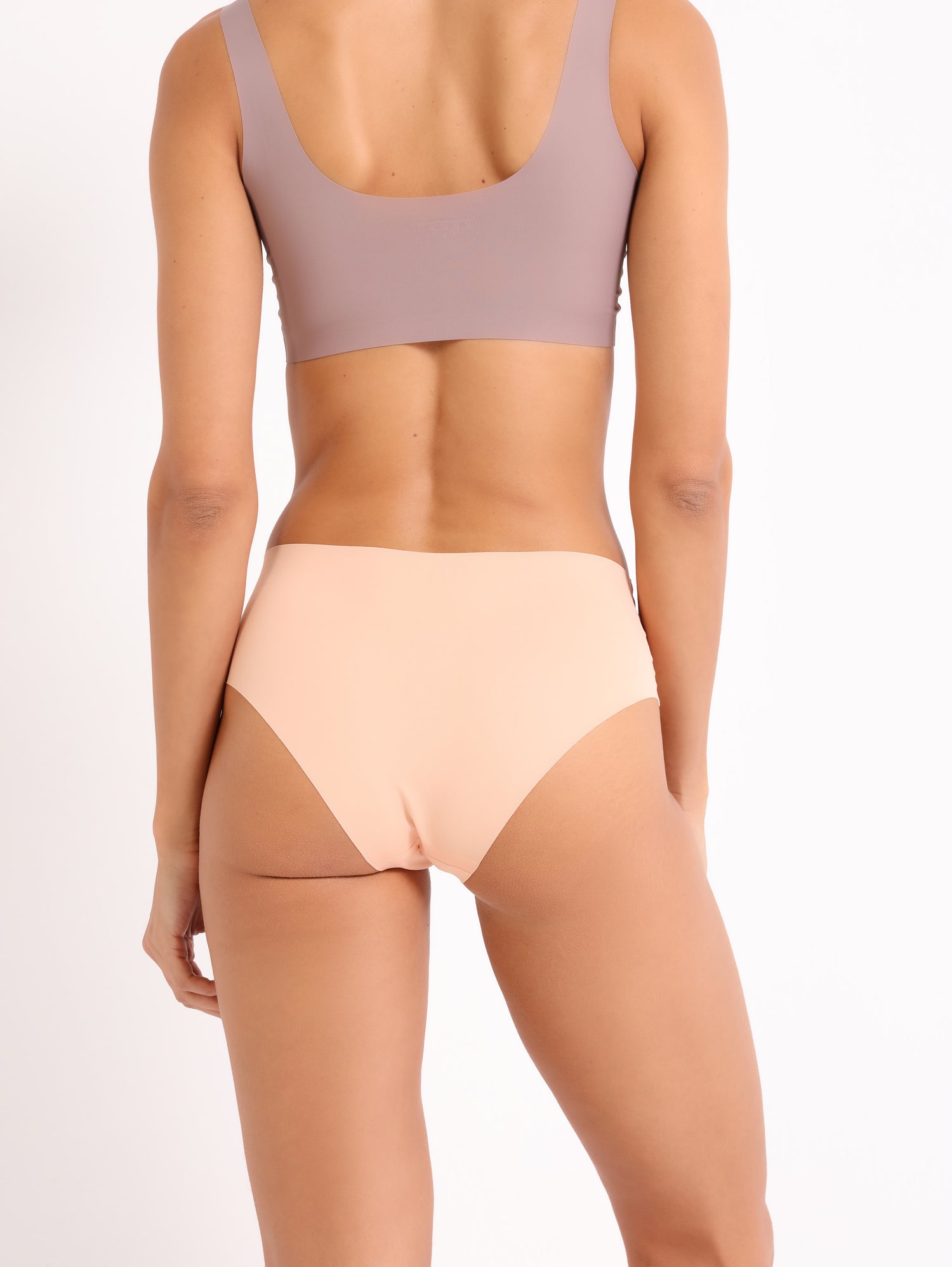 Seamless Luxe High-Waist Briefs