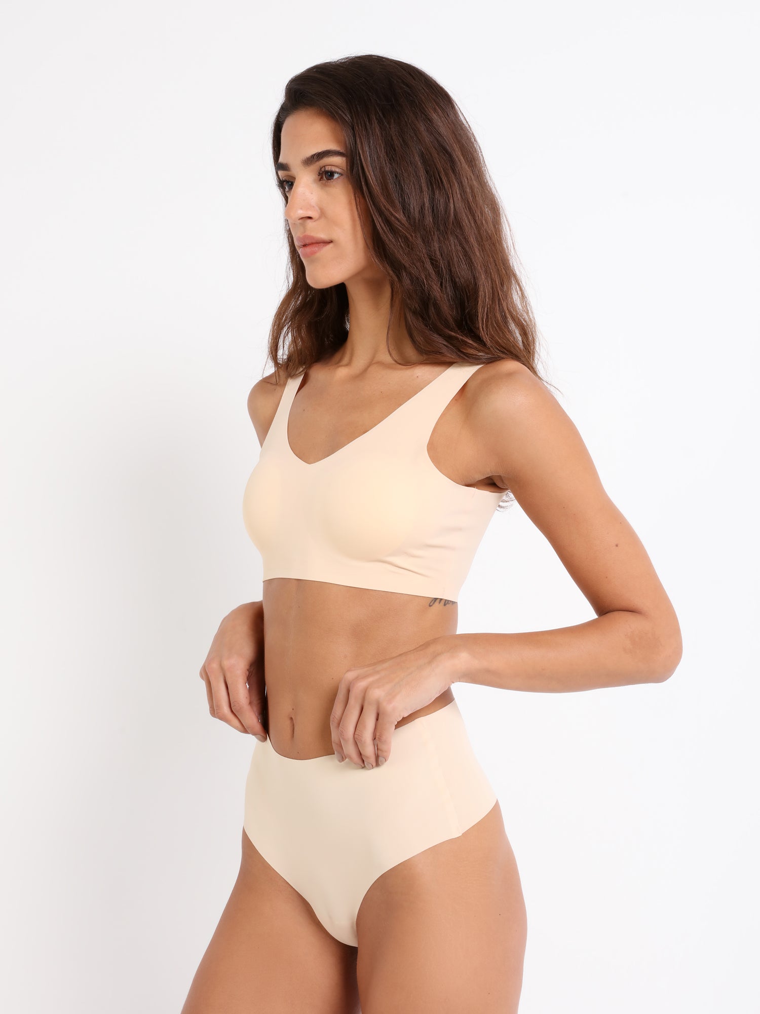 Eve Chantelle Seamless Bralette