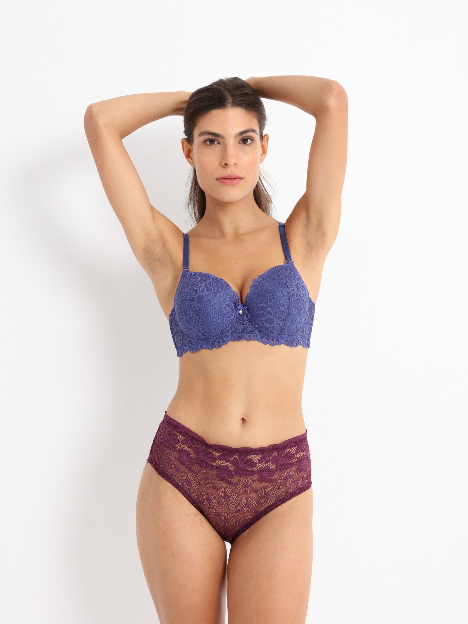 Lush Lace Underwire Bra