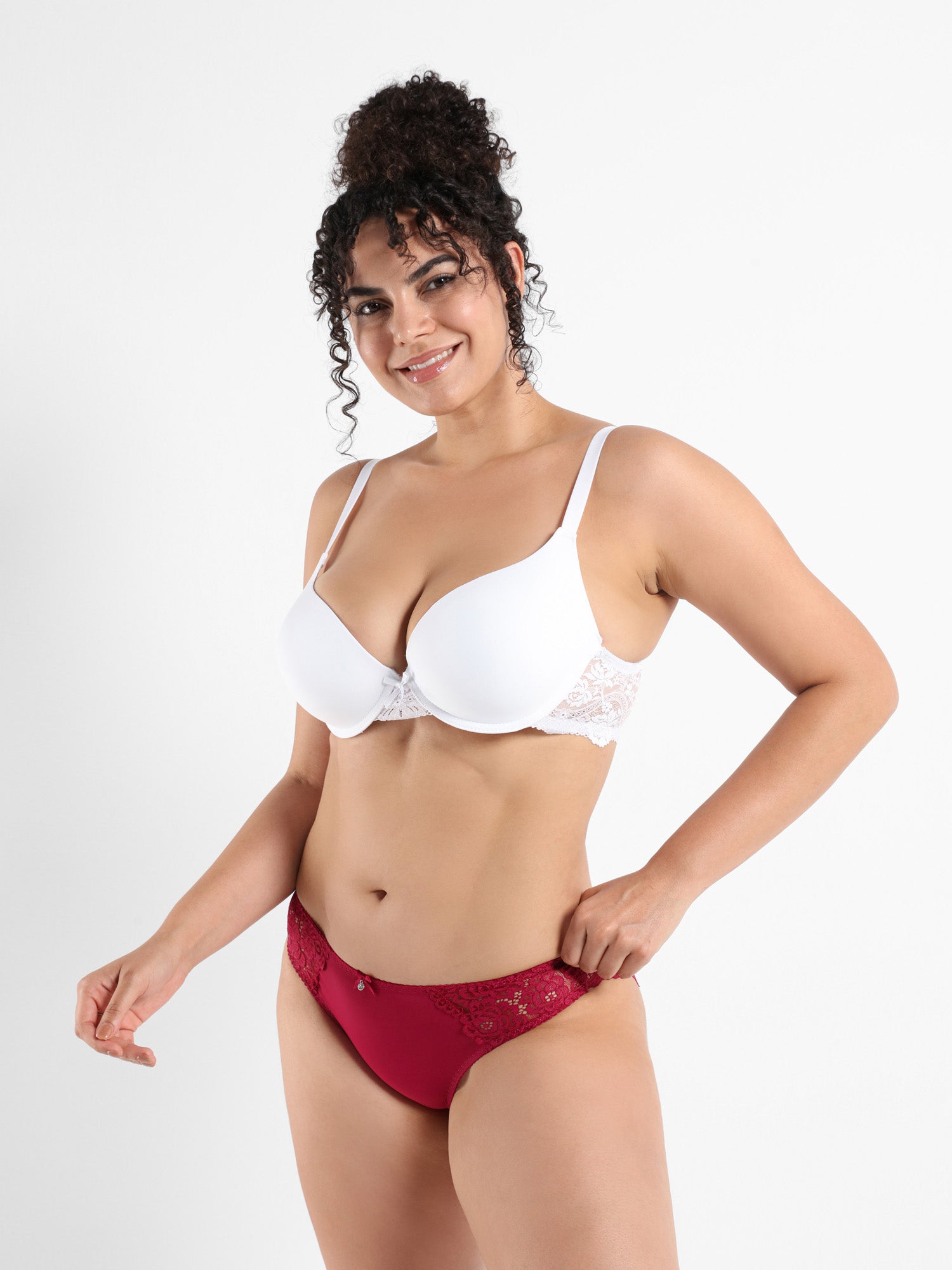 حمالة صدر “Elegant Edge Everyday Fit”