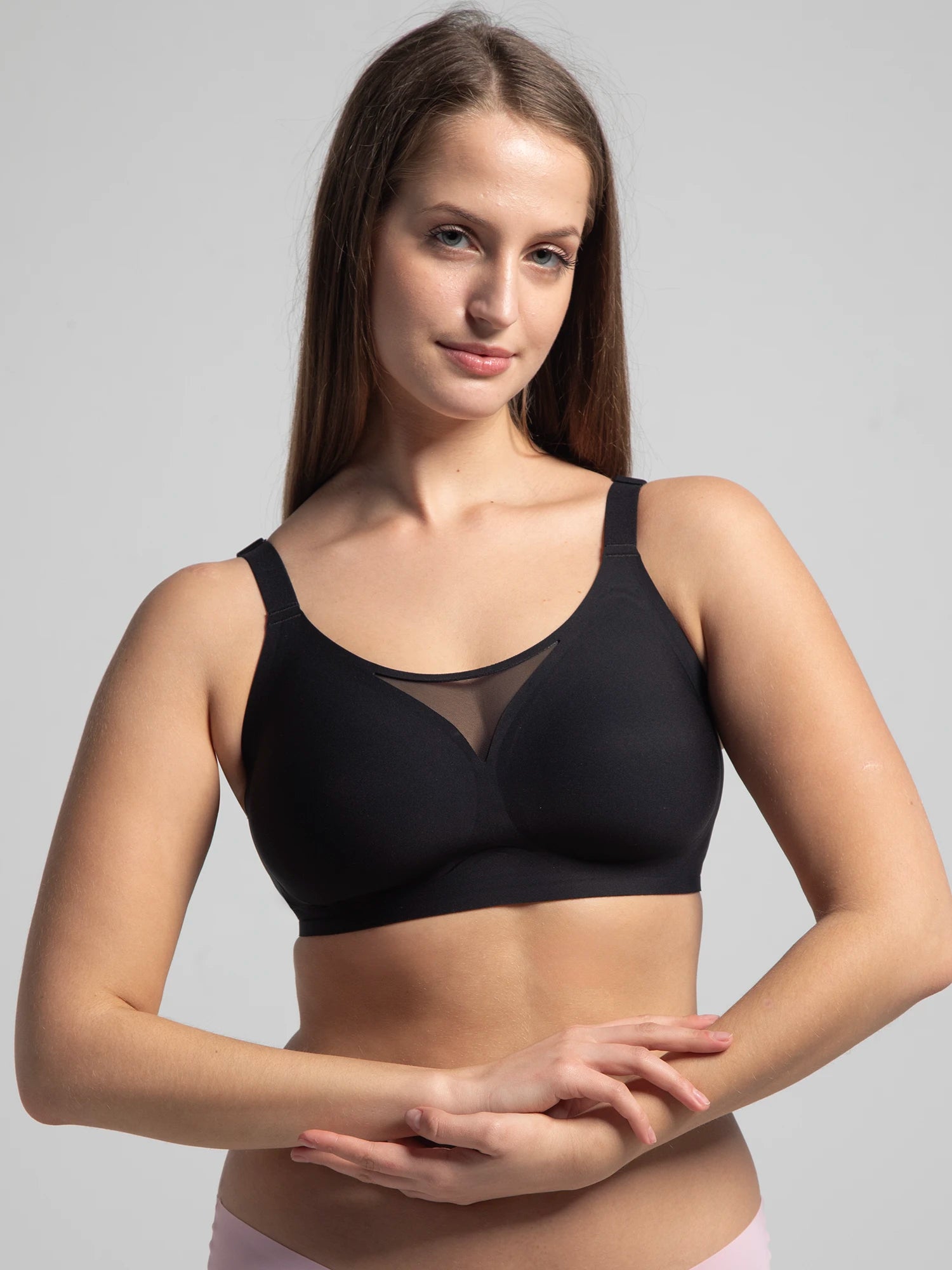 Eve Chantelle Seamless Mesh-Trim Bonded Bralette