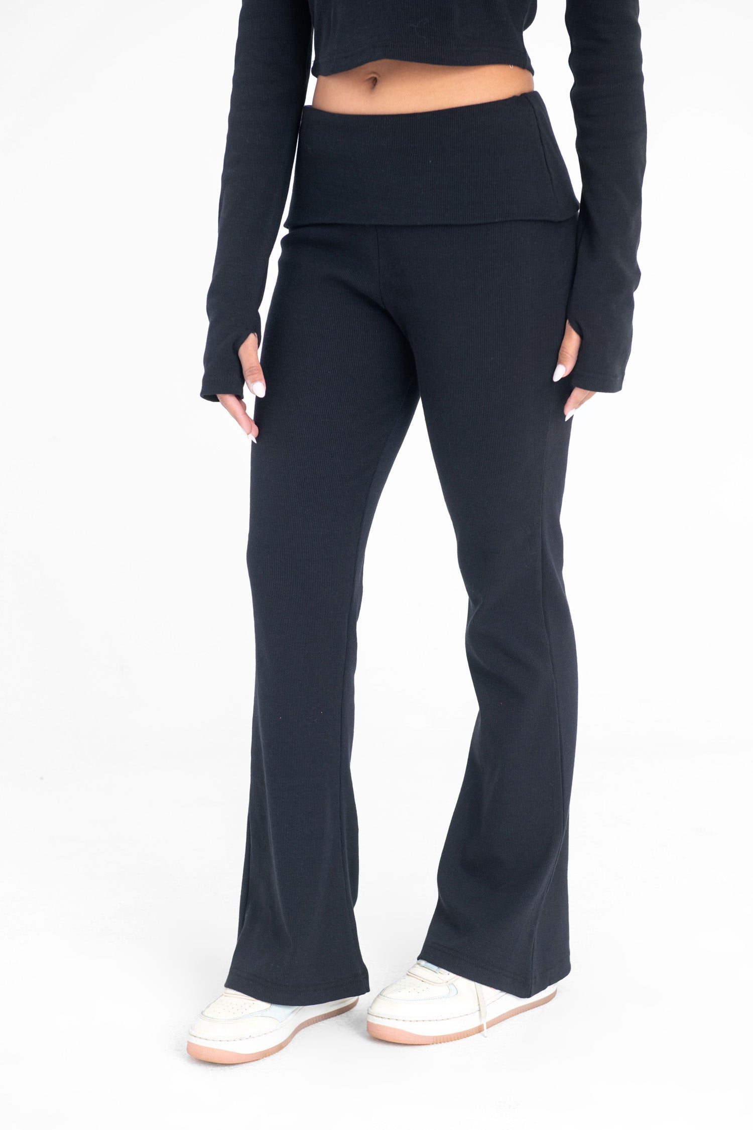 VIRMO Foldover Ribbed Flare Pants