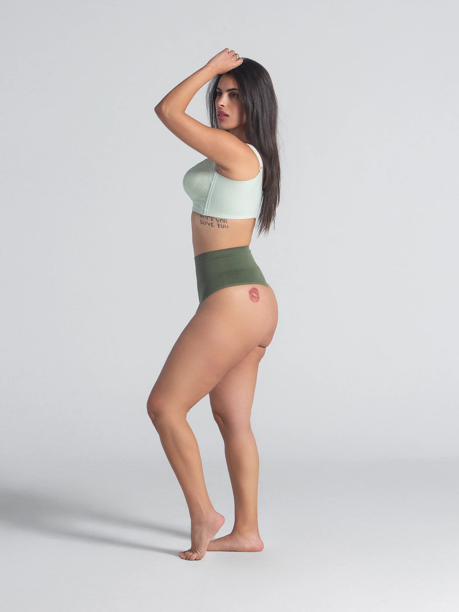 Eve Chantelle Lift Lace Support Bra