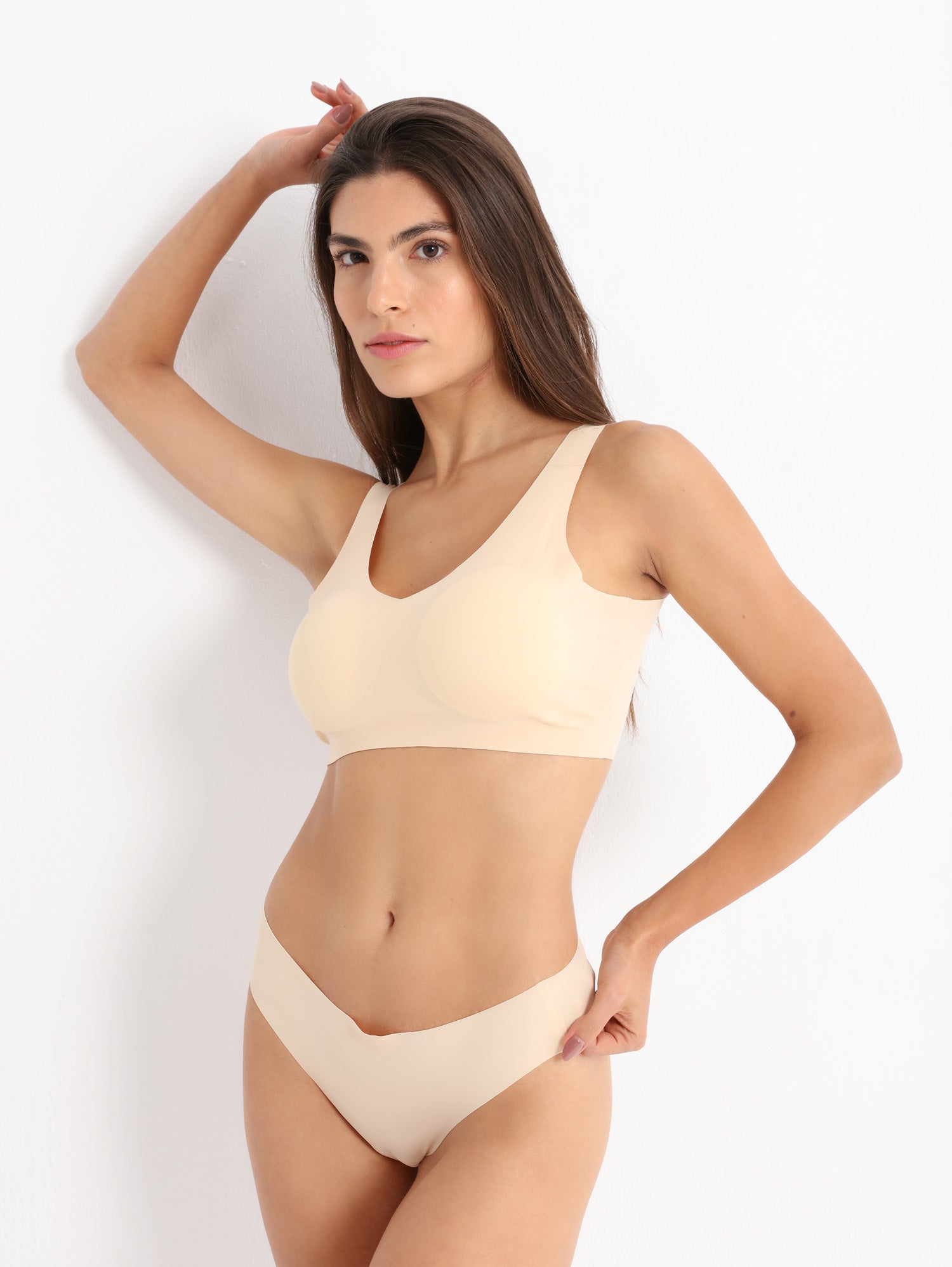 Seamless Elegance Thong