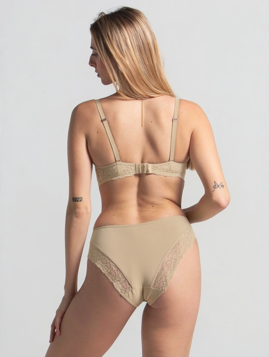 Eve Chantelle Secret Lace Bra